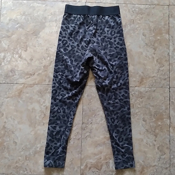Adidas leopard print leggings, size Small - Picture 3 of 7